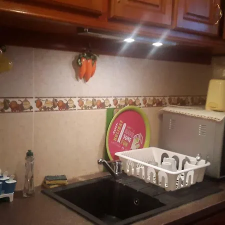 8 Rue Brise Echalas * Saint-Denis (Seine-Saint-Denis)